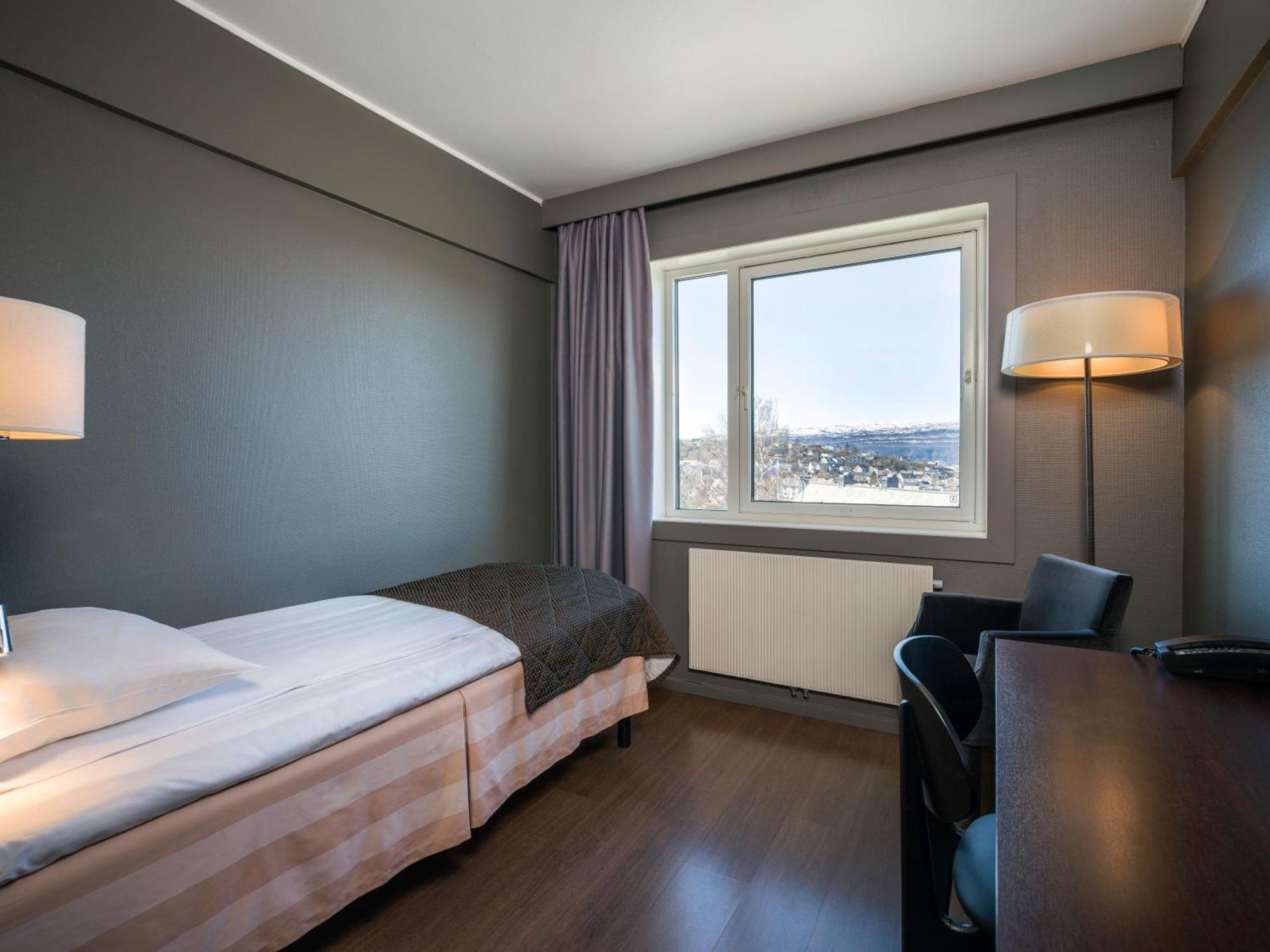 Quality Hotel Grand Royal Narvik Exterior foto